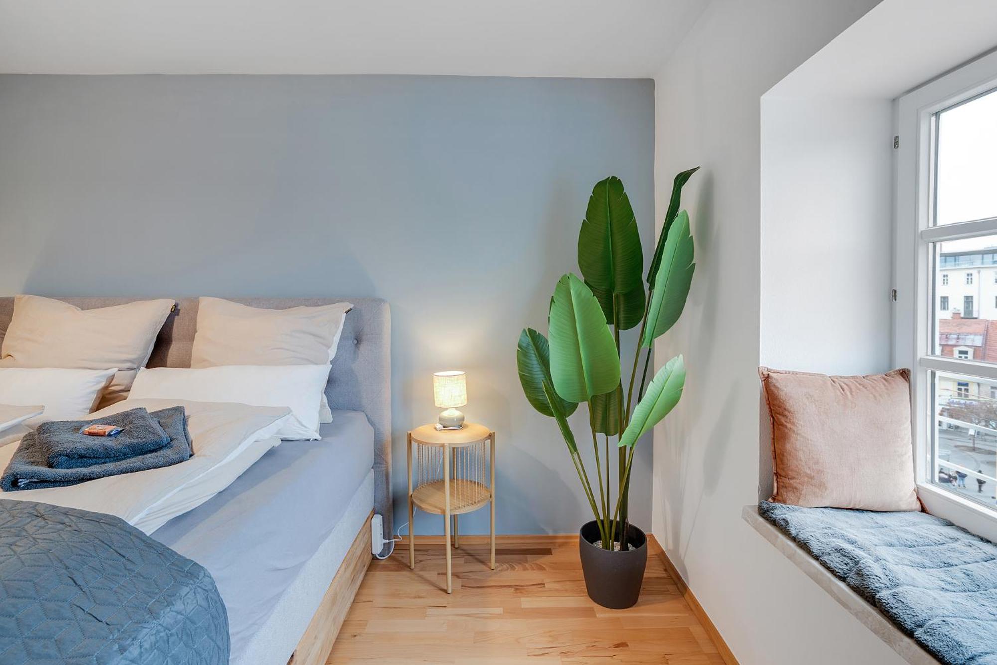 Urban Jungle Design - Historic City Center With Free Parking & Panoramic View By Hero Homes Graz Exterior foto